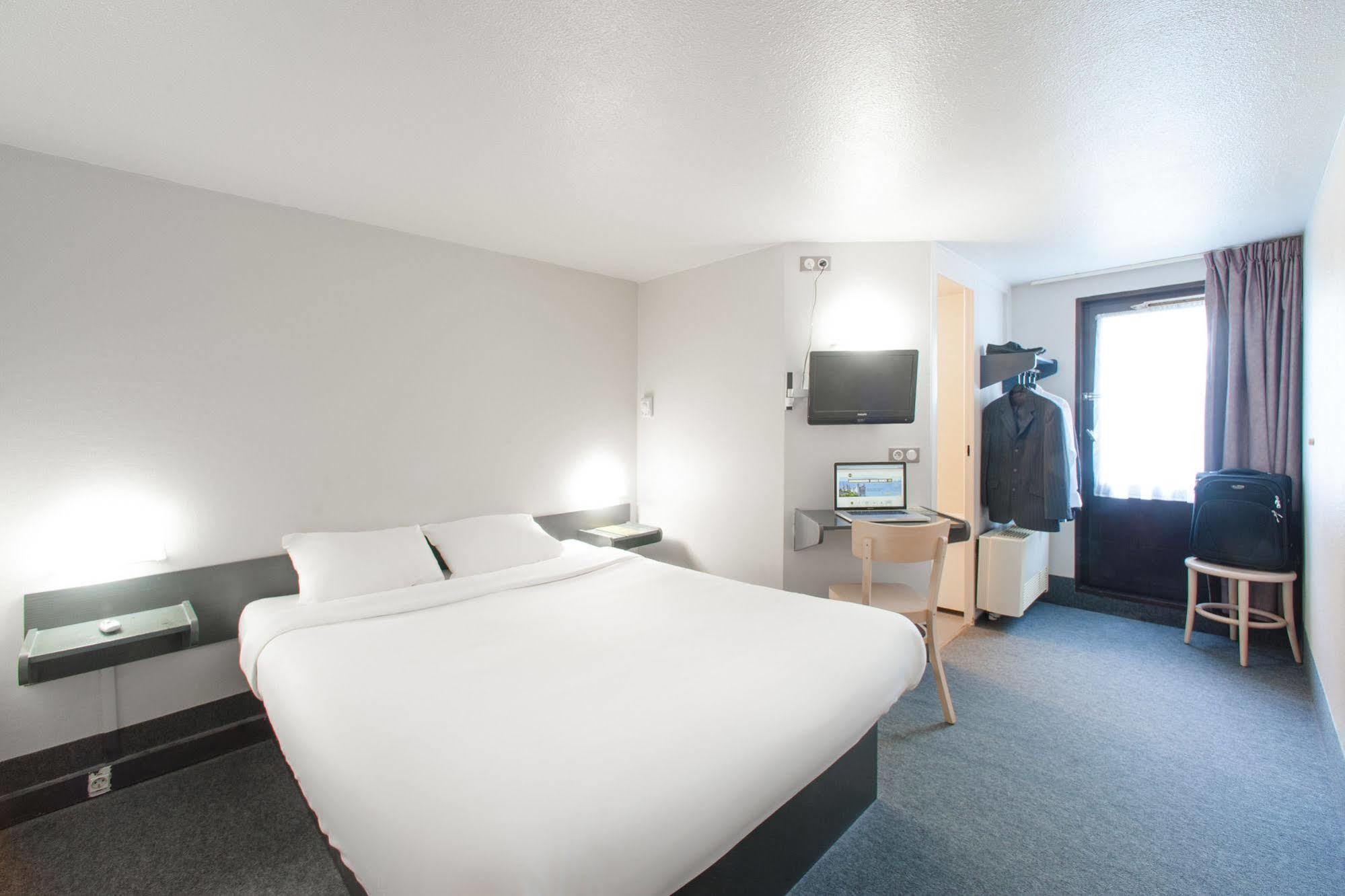 Kyriad Direct Chalon Sur Saone Nord Champforgeuil Exteriör bild